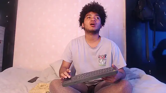 felipecams Adlı Modelin Canlı XXX Sohbeti
