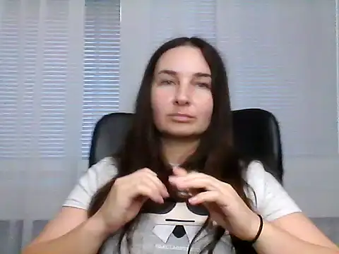 Онлайн чат XXX Kirahugme