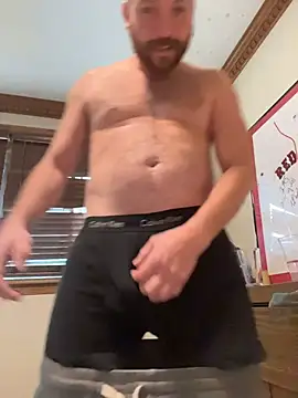 pumpuppete4 XXX чат на живо