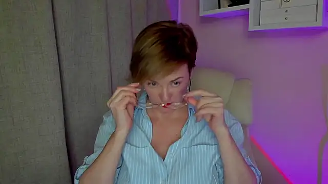 Živý XXX chat feliziaDesire