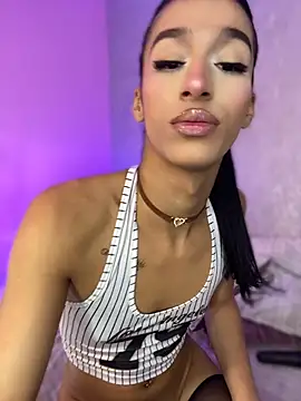 Chat +18 de Keysprincess ao vivo