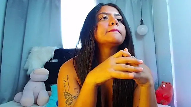 แชท XXX สดของ Camila_Torresss