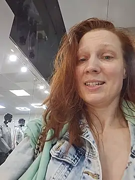 Exhibitionsplit - MAKE ME CUM in Public ♤SQUIRT