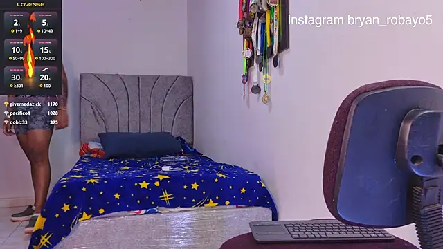 Bryan_robayo5 Adlı Modelin Canlı XXX Sohbeti
