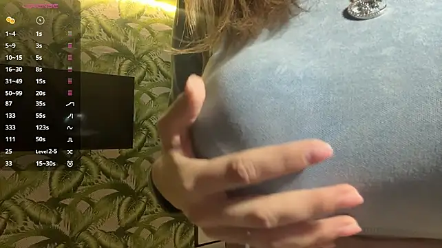 NatalieAnene's Live XXX Chat