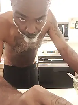 XXX chat uživo modela sinnernoir