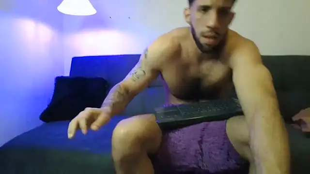 צ'אט XXX בשידור חי של Karim_mansur
