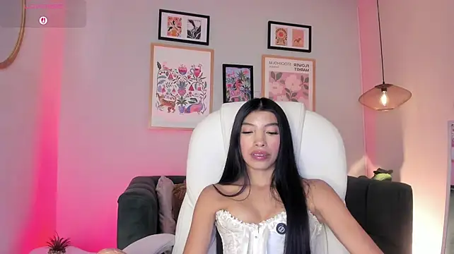 XXX chat uživo modela Tiffany_Low