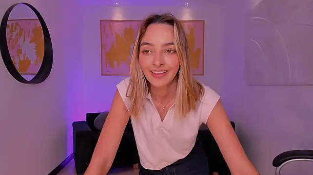 MelissaMoore_ élő XXX-chatje