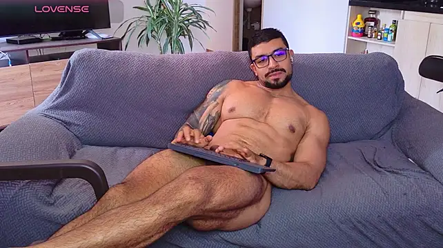 Michael_Diamond élő XXX-chatje