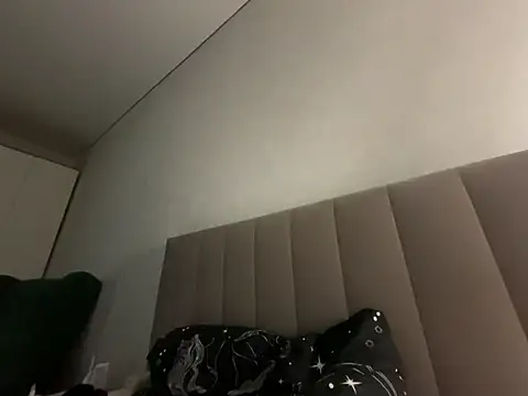 GoldenSexySkyn Live XXX chat