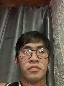Yourbigcockasian_xx's Live XXX Chat