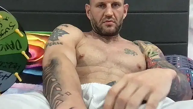 Chat XXX en directo de brianomally