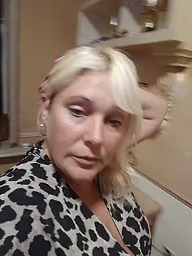 LisaWoulendy – Live XXX-chat