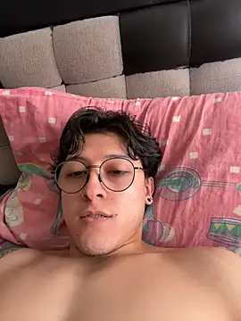 Živý XXX chat Valery_Salmons