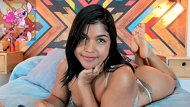XXX chat uživo modela NaiirobiSwan