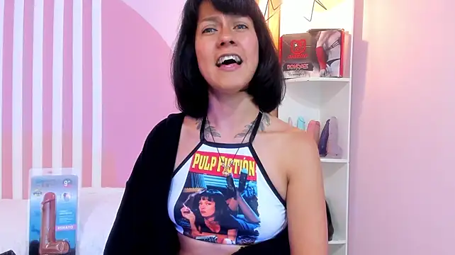 XXX chat uživo modela Valkiriia_wiine
