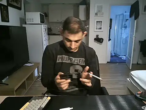 mihaimichael Adlı Modelin Canlı XXX Sohbeti