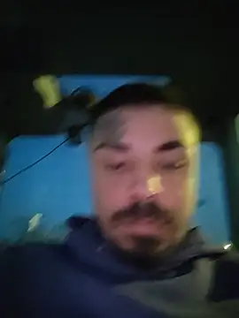 Chat +18 de Berti3128 ao vivo