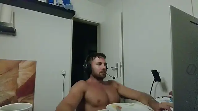 alpha-hunk Live XXX Chat