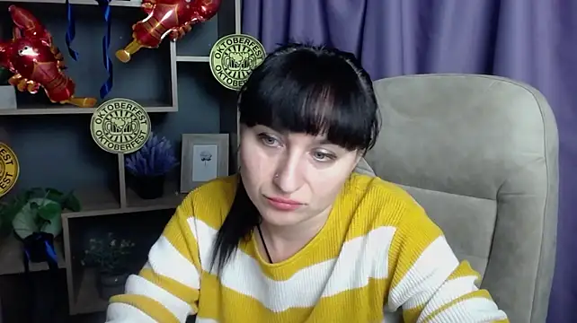 Živý XXX chat NinaFlawlees