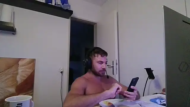 alpha-hunk: онлайн-секс-чат