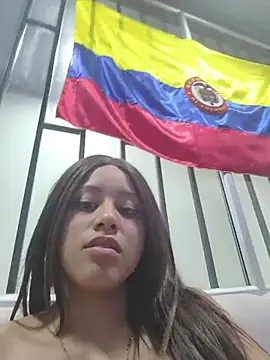 BellaaBlaze - Dancing naked and milk