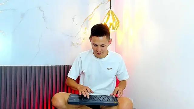 IzanArias – Naživo XXX chat