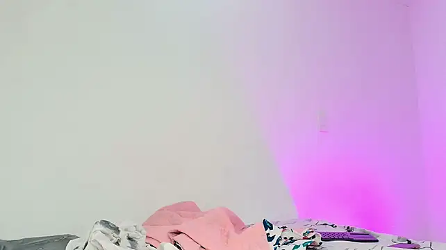 CarolinaGomez_ - SPANK TITS