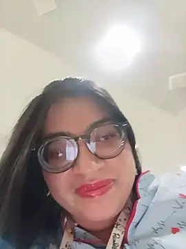 SOFI__10's Live XXX Chat