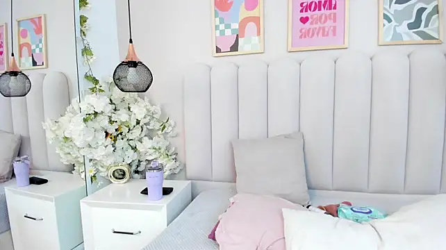 Megan__Hart_'s Live XXX Chat