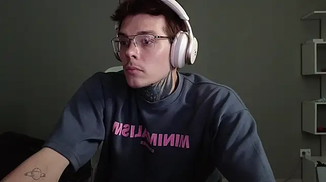 DENIS_HERE 现场XXX聊天
