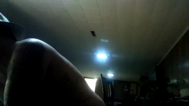 WyattL96's Live XXX Chat