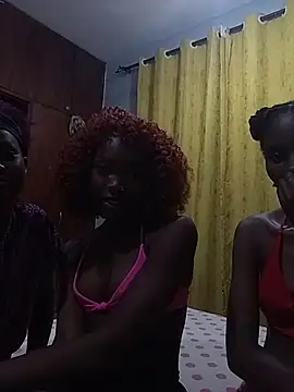 Chatroom XXX en direct de Yolanda_Blue