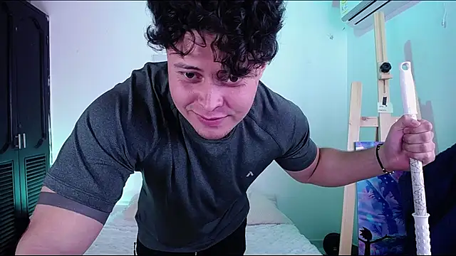 Chat +18 de fucking_bear_ ao vivo