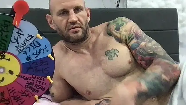 brianomallyn Live XXX chat