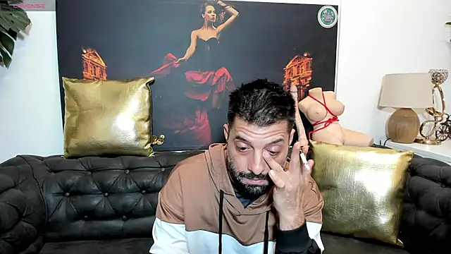 TommyDum Chat XXX in diretta