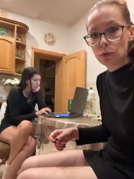 Czat XXX na żywo – RussianGirls_