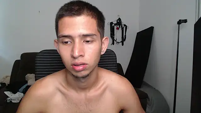 harold_18_ Live XXX-chat