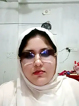 Chat XXX ao vivo de Nusrat-N