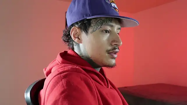 trieone Live XXX-Chat
