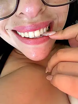 Chat XXX ao vivo de Wkatte