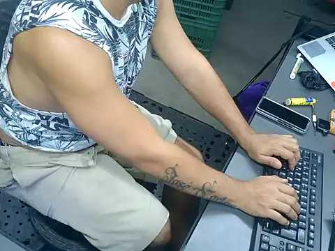 BustedCall 라이브 XXX 채팅