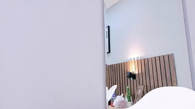 Czat XXX na żywo – NhoaFerrer