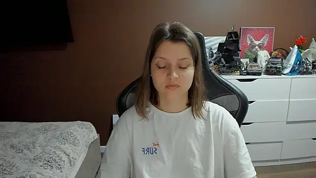 SoniNestin Live XXX chat