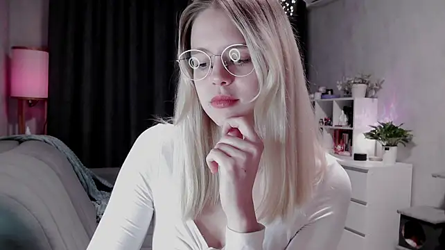 VivienJaques - sensual touch my neck