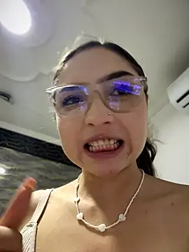 Mia_Luxor Chat XXX in diretta