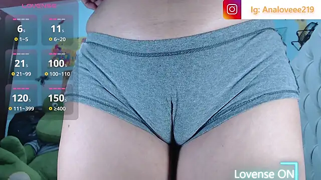 ana_studio's Live XXX Chat