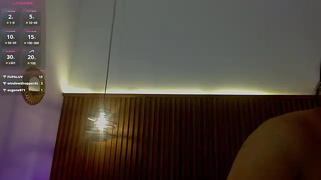 AnnytayIris69's Live XXX Chat