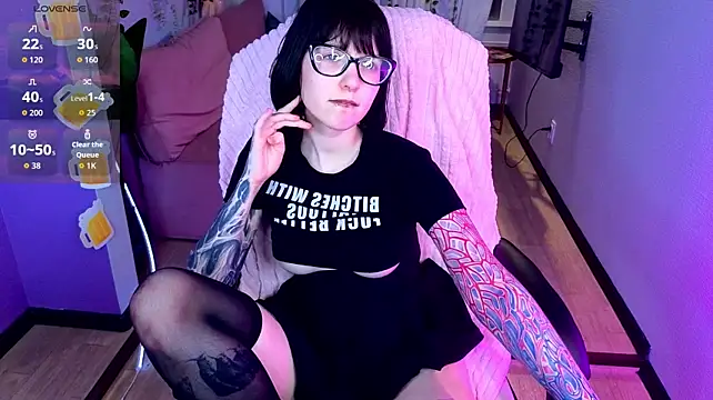 HazelTompson Adlı Modelin Canlı XXX Sohbeti